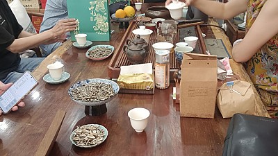 칭다오 차집